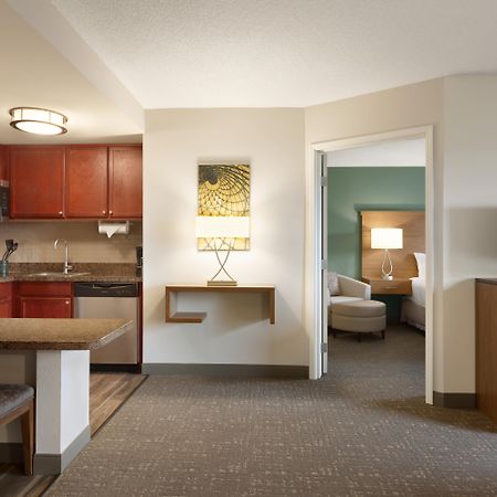 Staybridge Suites Tampa East- Brandon By Ihg Mango Luaran gambar