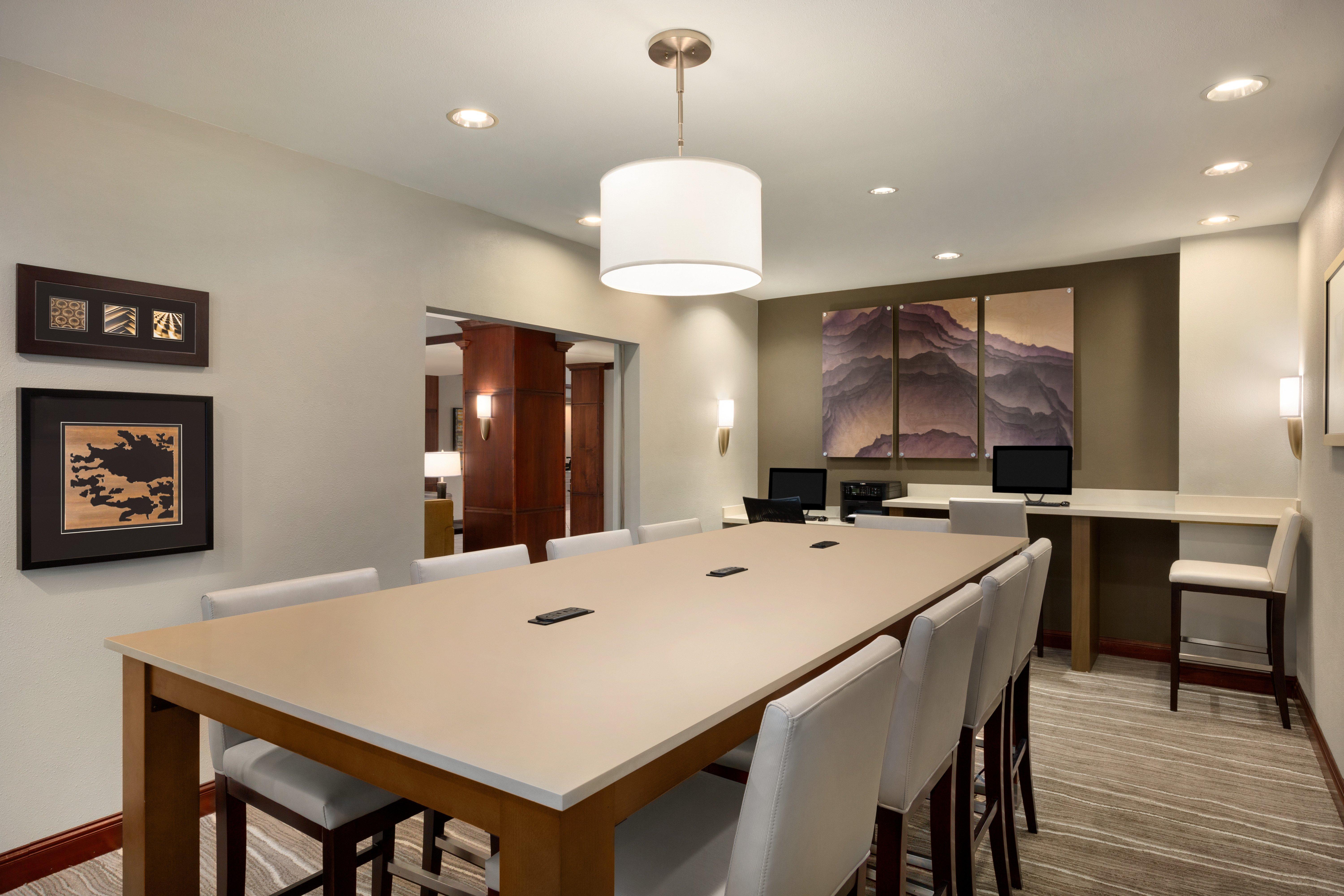 Staybridge Suites Tampa East- Brandon By Ihg Mango Luaran gambar