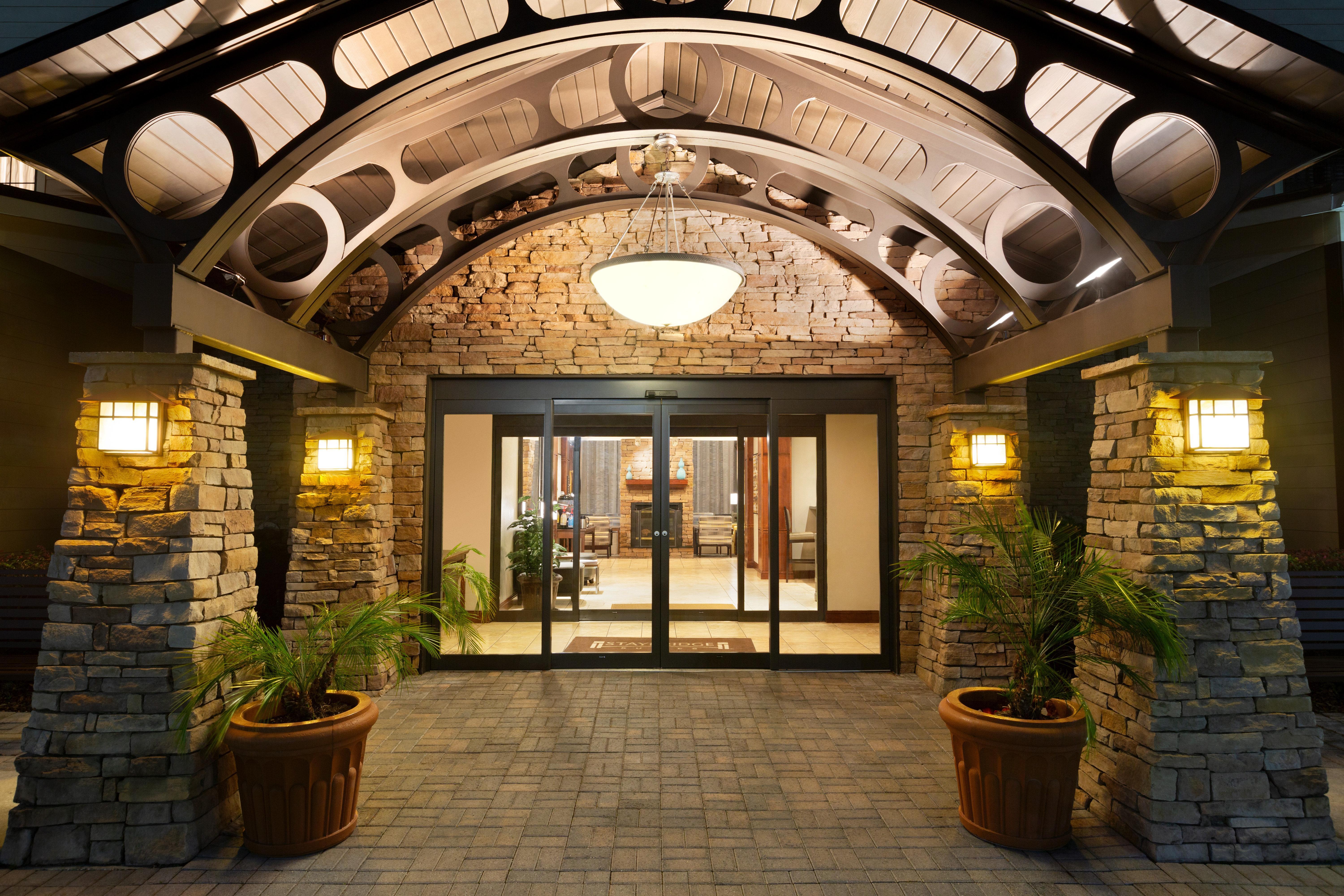 Staybridge Suites Tampa East- Brandon By Ihg Mango Luaran gambar