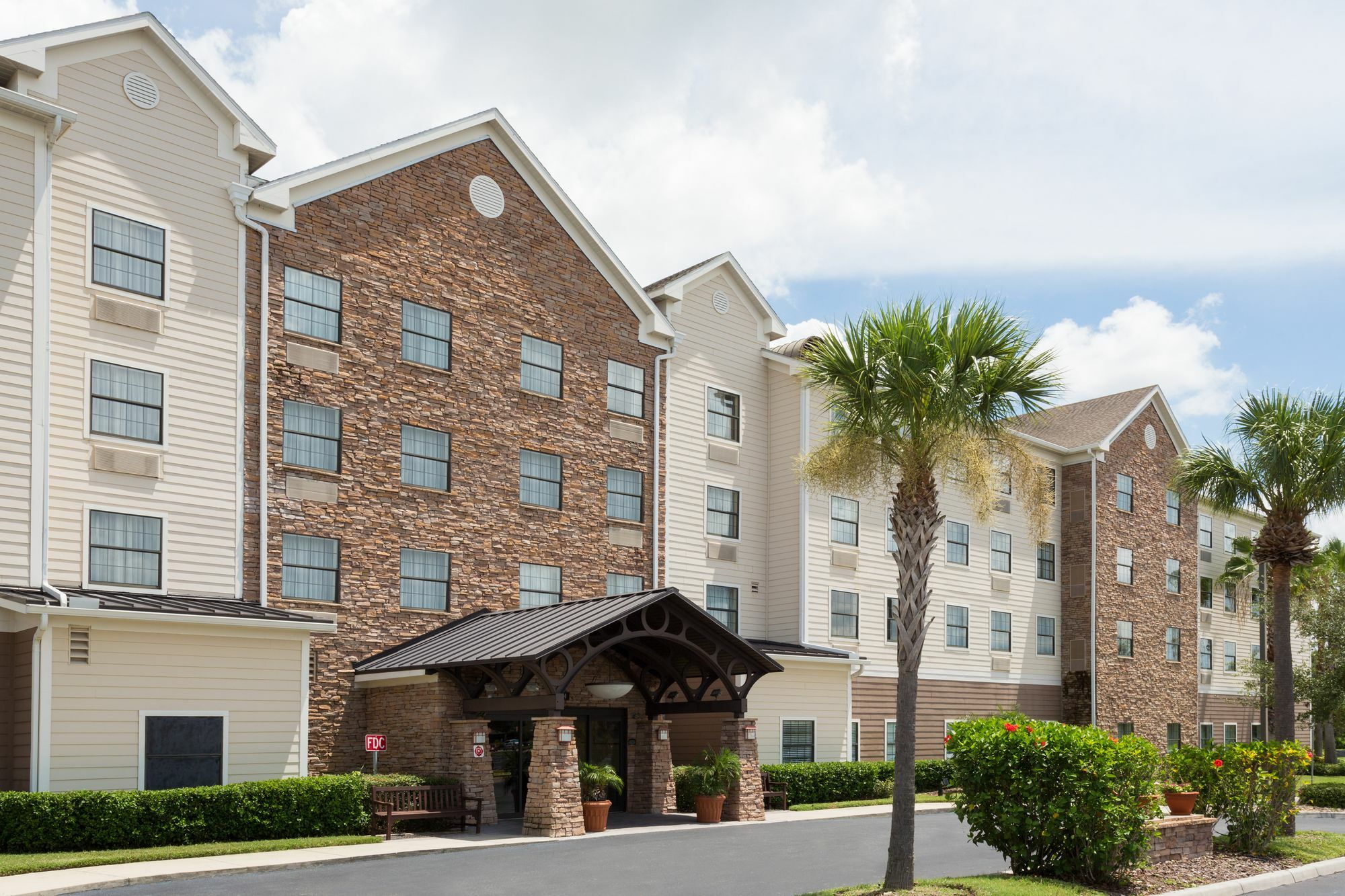 Staybridge Suites Tampa East- Brandon By Ihg Mango Luaran gambar